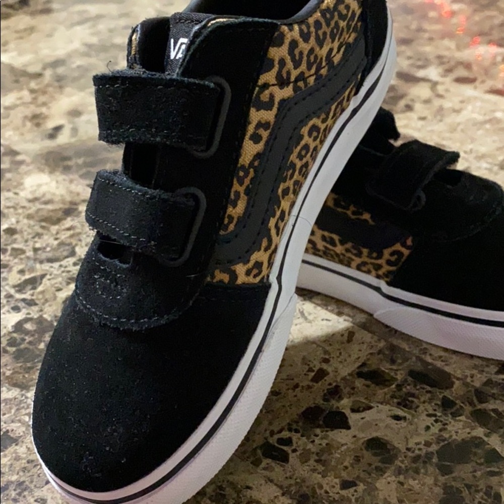 Cheetah print black vans